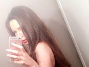 Vende su virginidad por 2 millones de Euros Chica-vende-su-virginidad