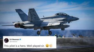 Noticias Virales - Pilotos Fuerzas Aéreas dibujan pene