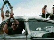 Gifs de humor 2 tontos muy tontos y mad max 2 tontos muy tontos y mad max