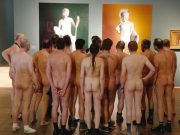 Abre en París el primer museo nudista de Francia Abre en París el primer museo nudista