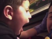 Lo mejor de tener hermanos Lo mejor de tener hermanos