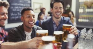 Beber moderadamente endurece las células Beber moderadamente endurece las celulas