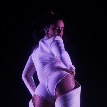 Foto del culo de Rosalia durante un concierto