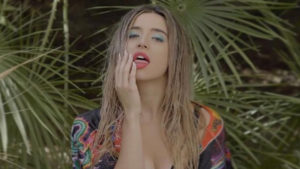 Las fotos más sexys de cantantes españolas - Lola Indigo hot