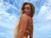 Fotos de mujeres rubias en tanga en la playa Todo un espectáculo costero