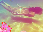 Fotos y videos de Laura Moure desnuda y en topless Laura Moure buceando en topless y tanga