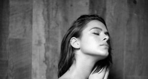 Bruna Marquezine desnuda, en topless y follando Fotos y videos de Bruna Marquezine desnuda, en topless y follando
